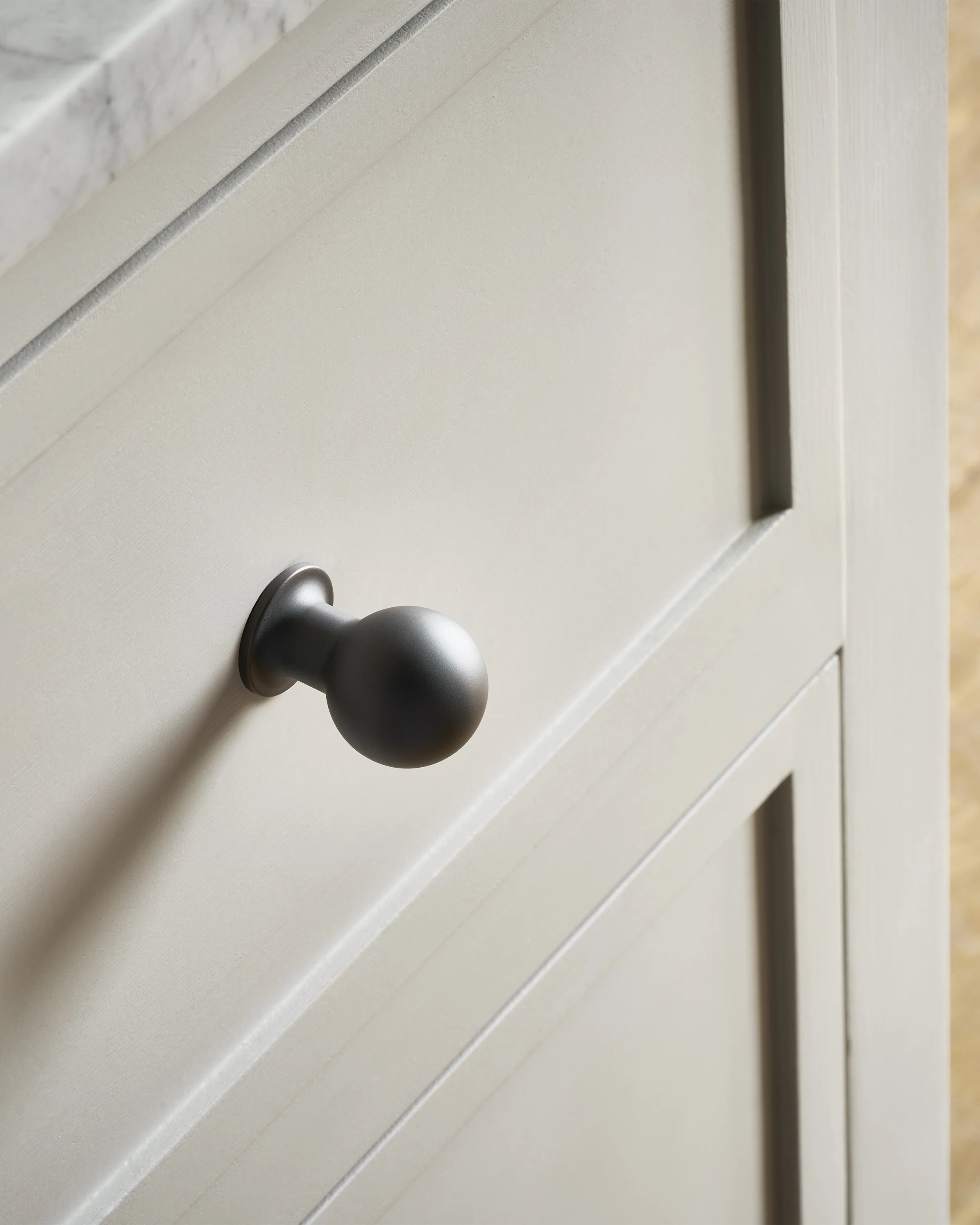 Bayswater Cabinet Knob Medium - Bronze - Image 3