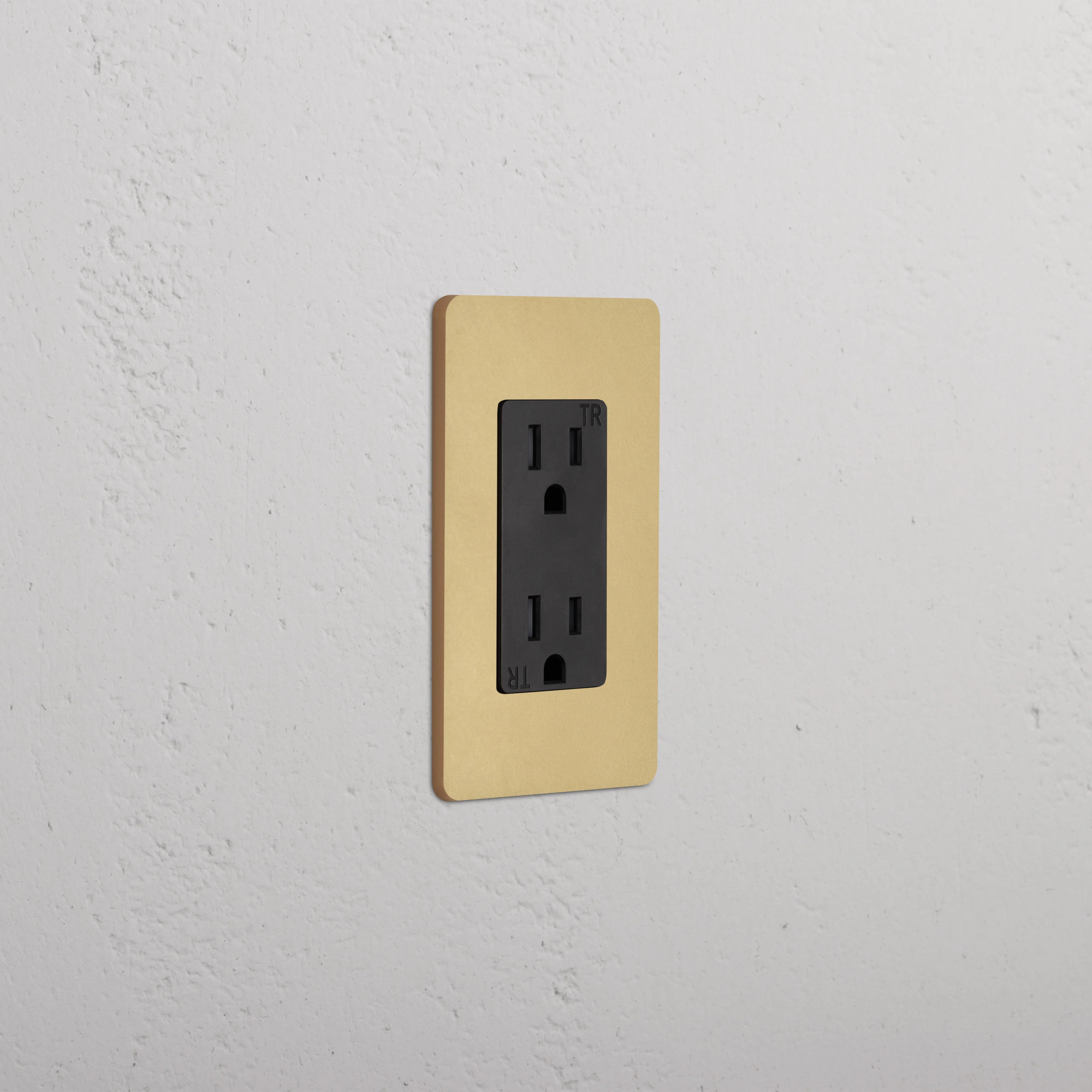 Grove 1G 15A Outlet - Antique Brass Black