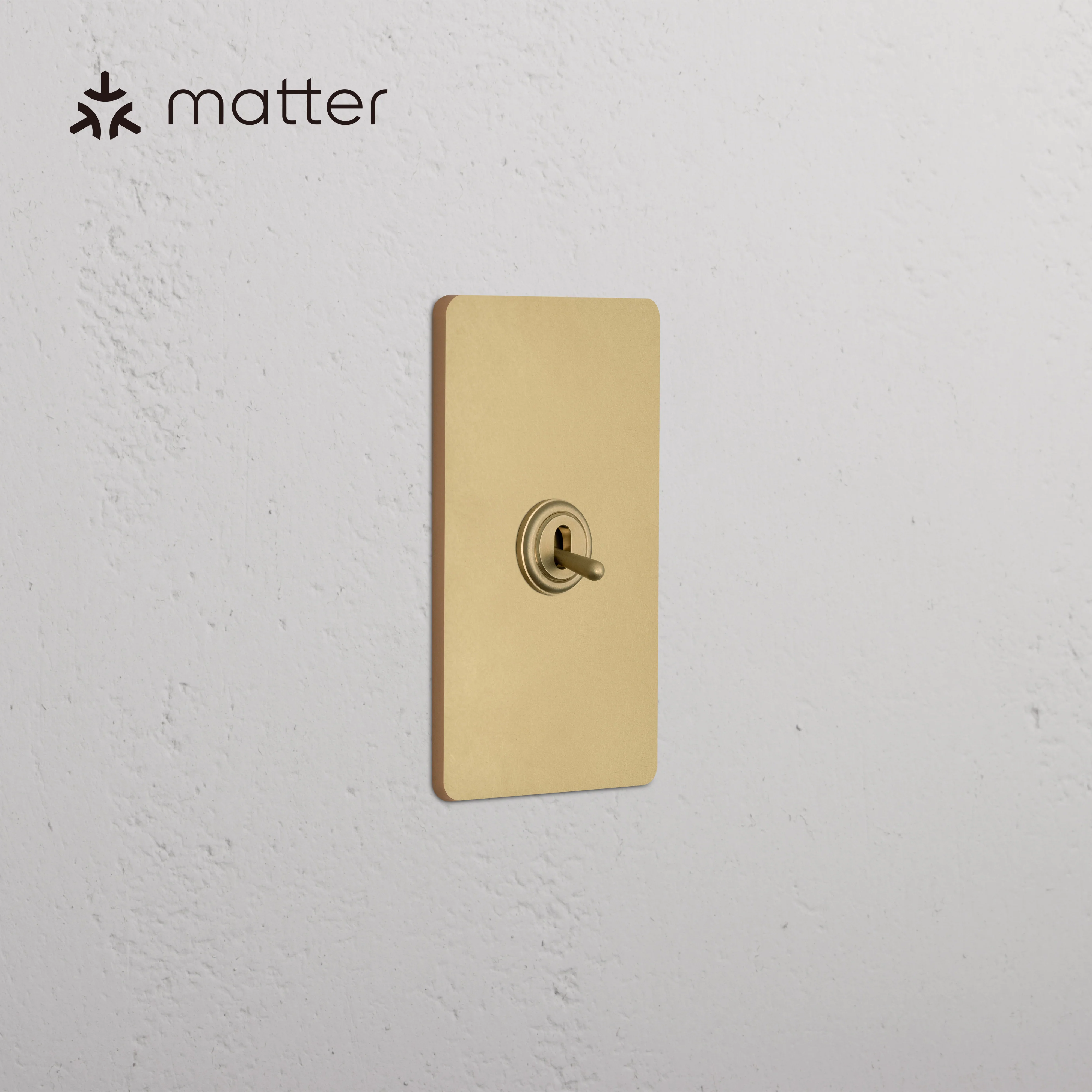 Grove 1G Smart Retractive Toggle Switch - Antique Brass