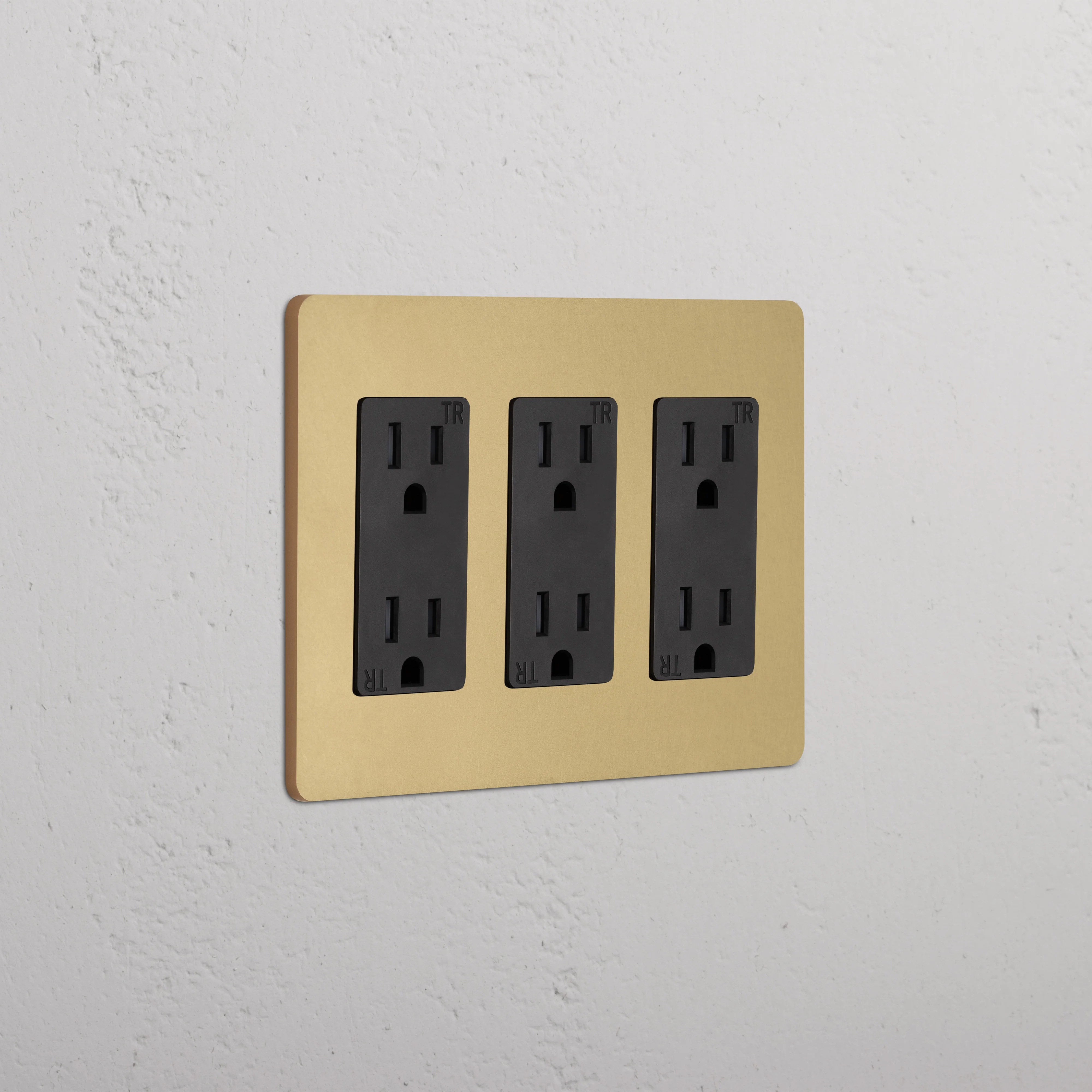 Grove 3G Outlet - Antique Brass Black