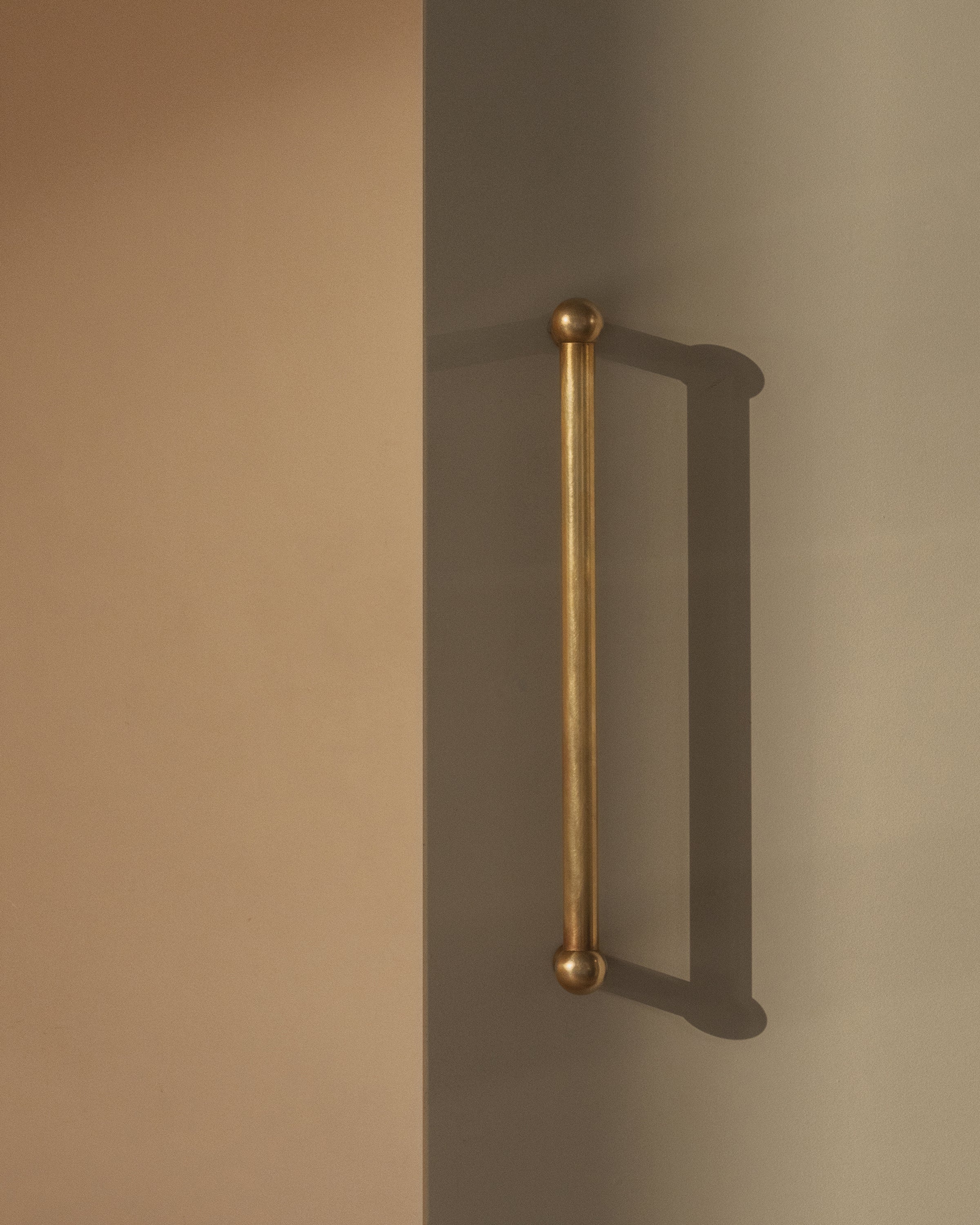 Harper Double Pull Handle Medium - Antique Brass - Image 4
