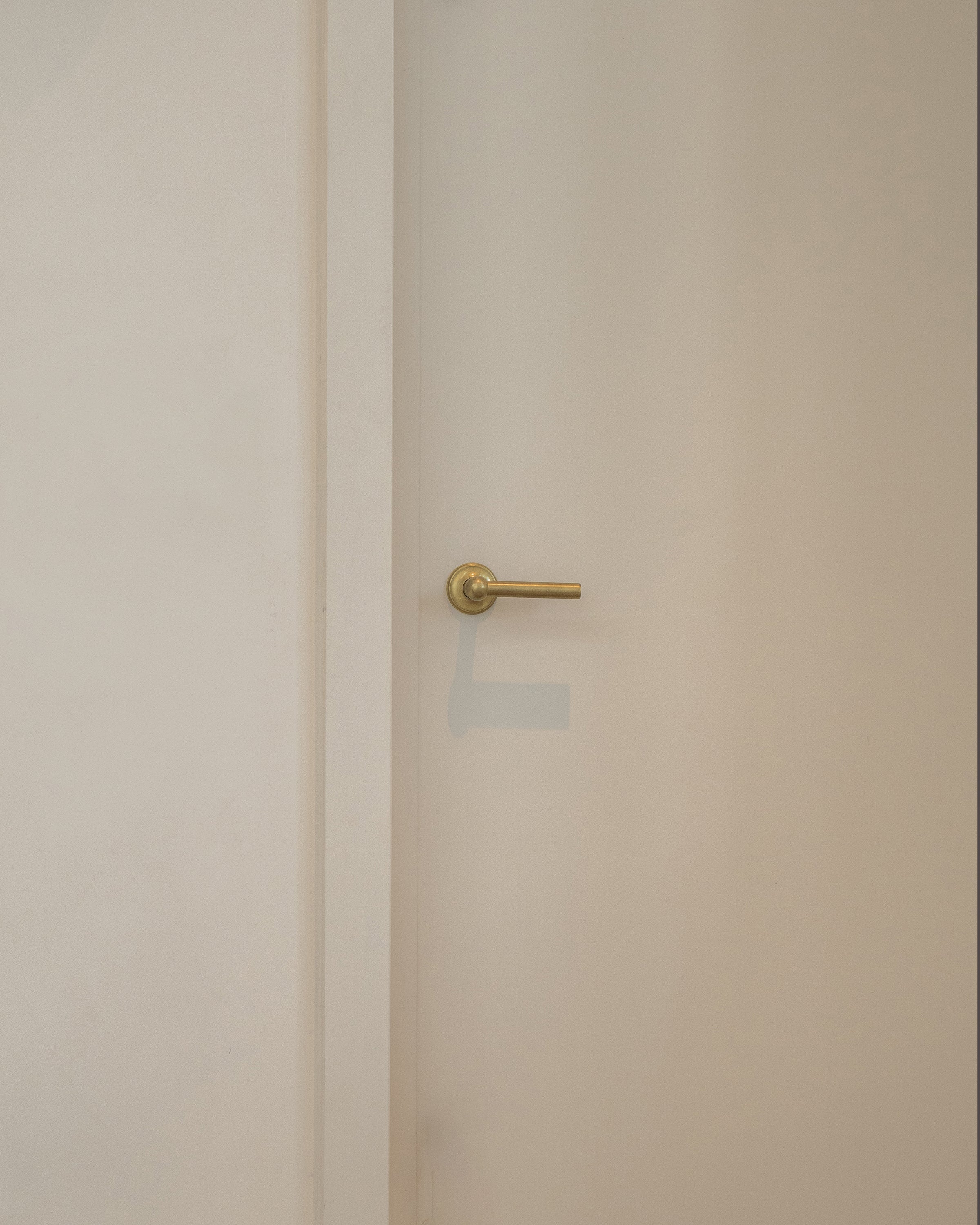 Harper Passage Door Handle Set - Antique Brass - Image 4