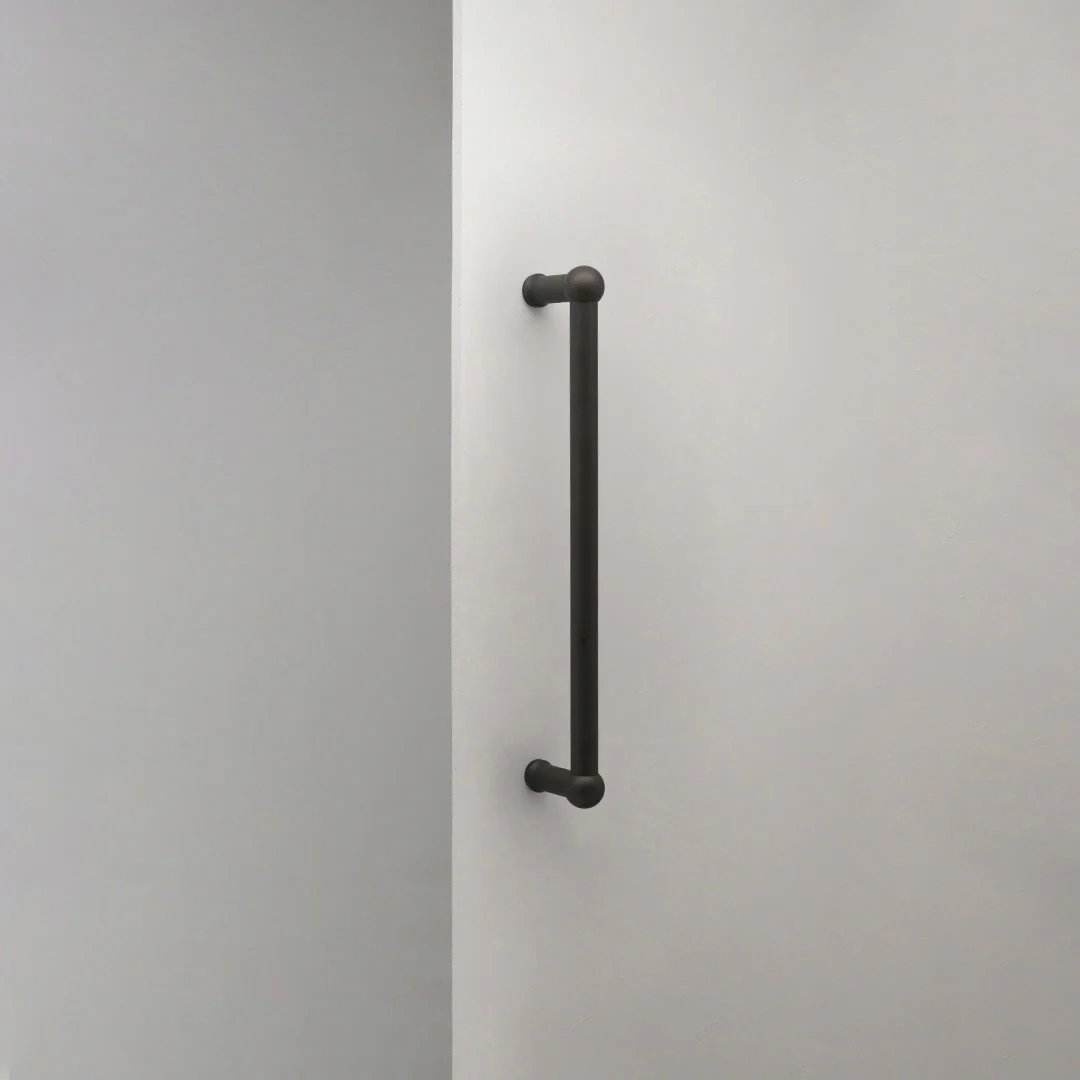 Harper Single Pull Handle Medium - Bronze