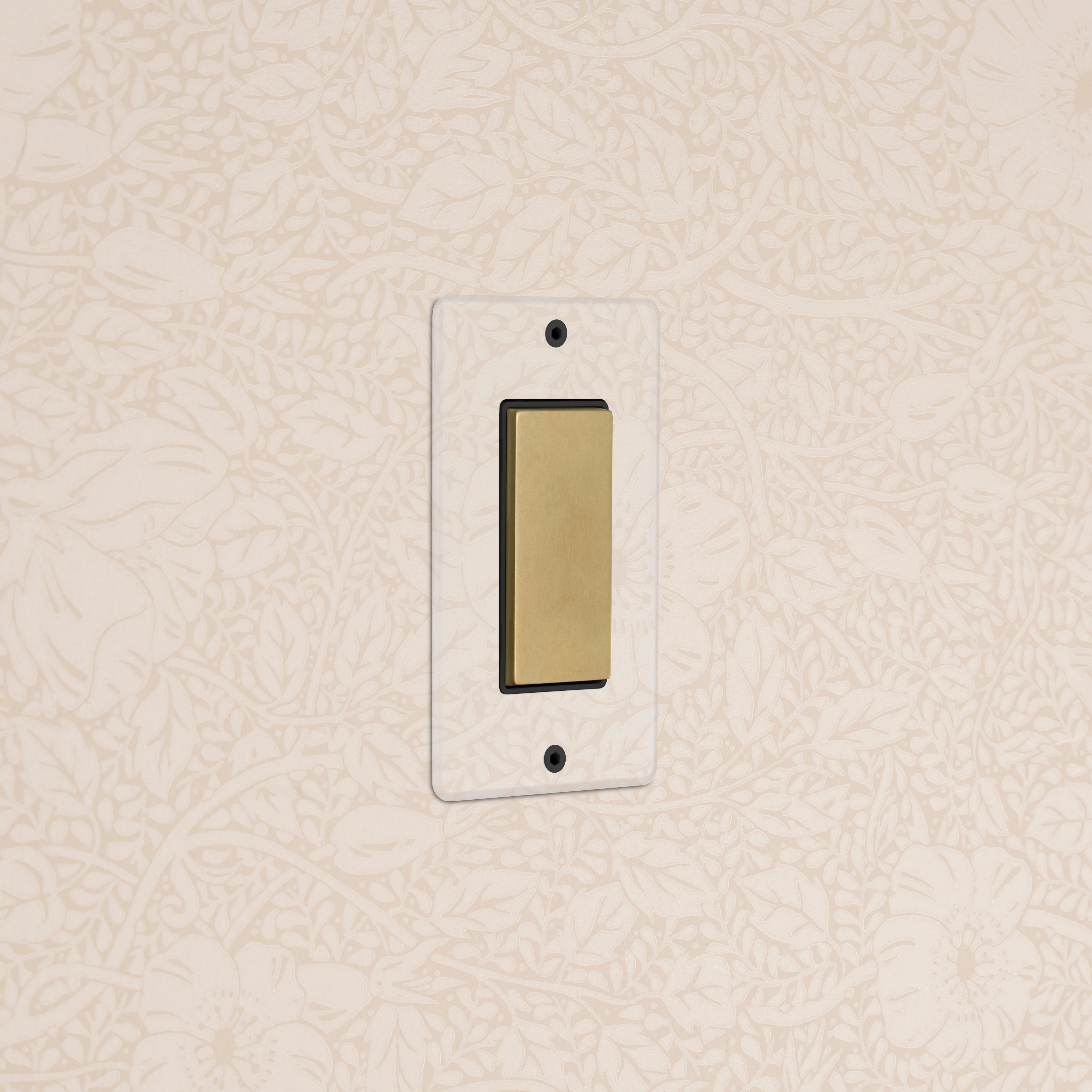 Kew 1G Center Retractive Rocker Switch - Clear Antique Brass Black