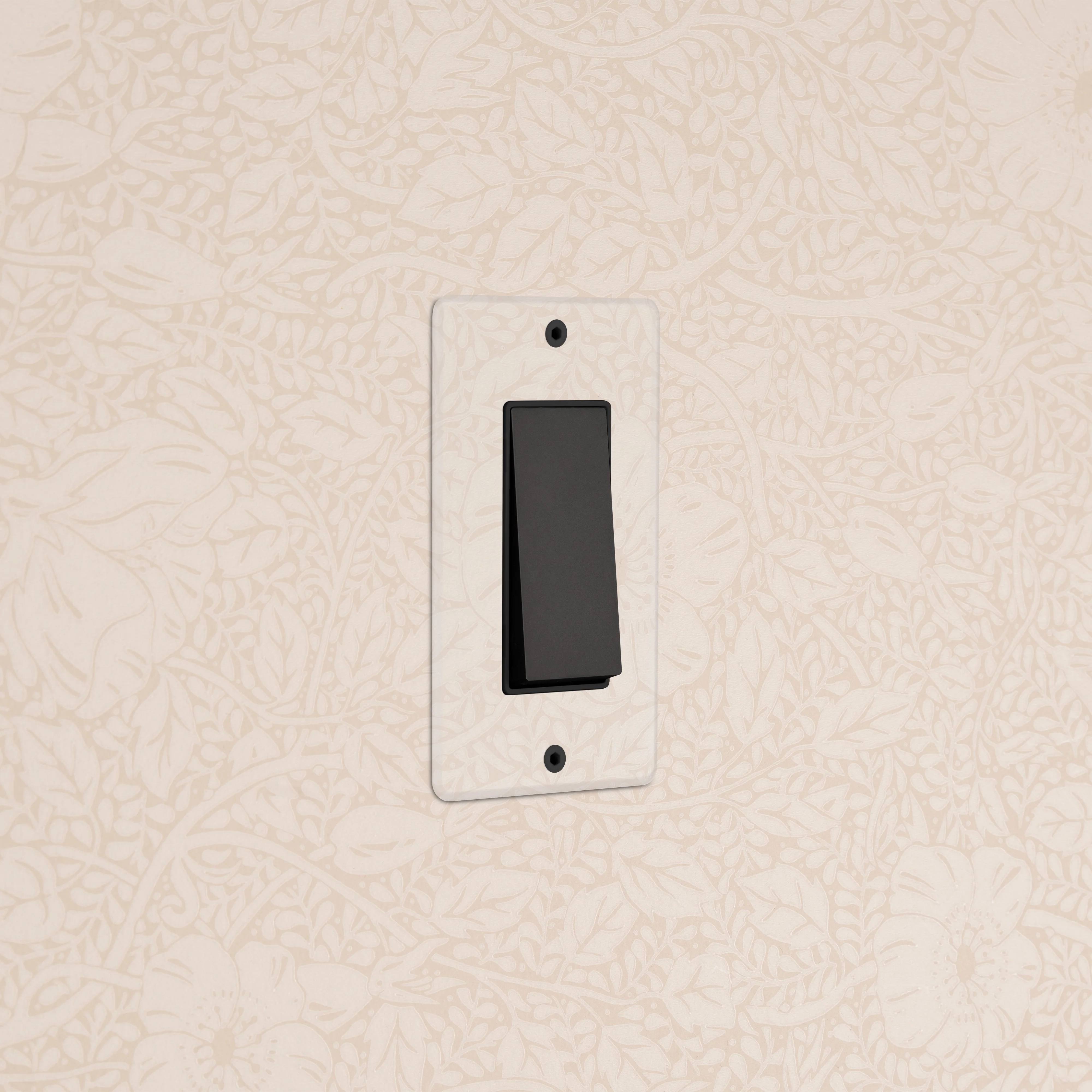 Kew 1G Rocker Switch - Clear Bronze Black