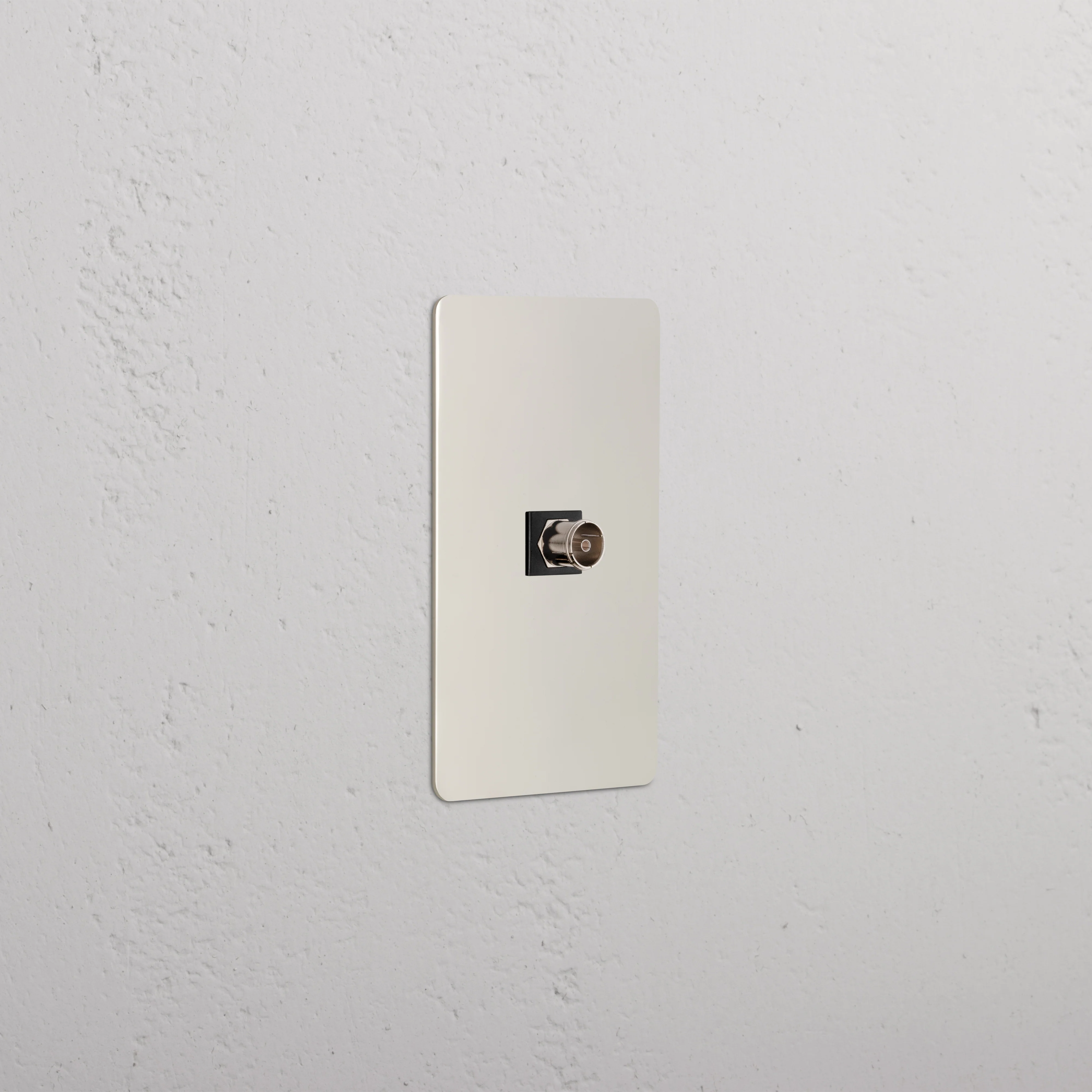 Kew 1G TV Keystone - Polished Nickel Black