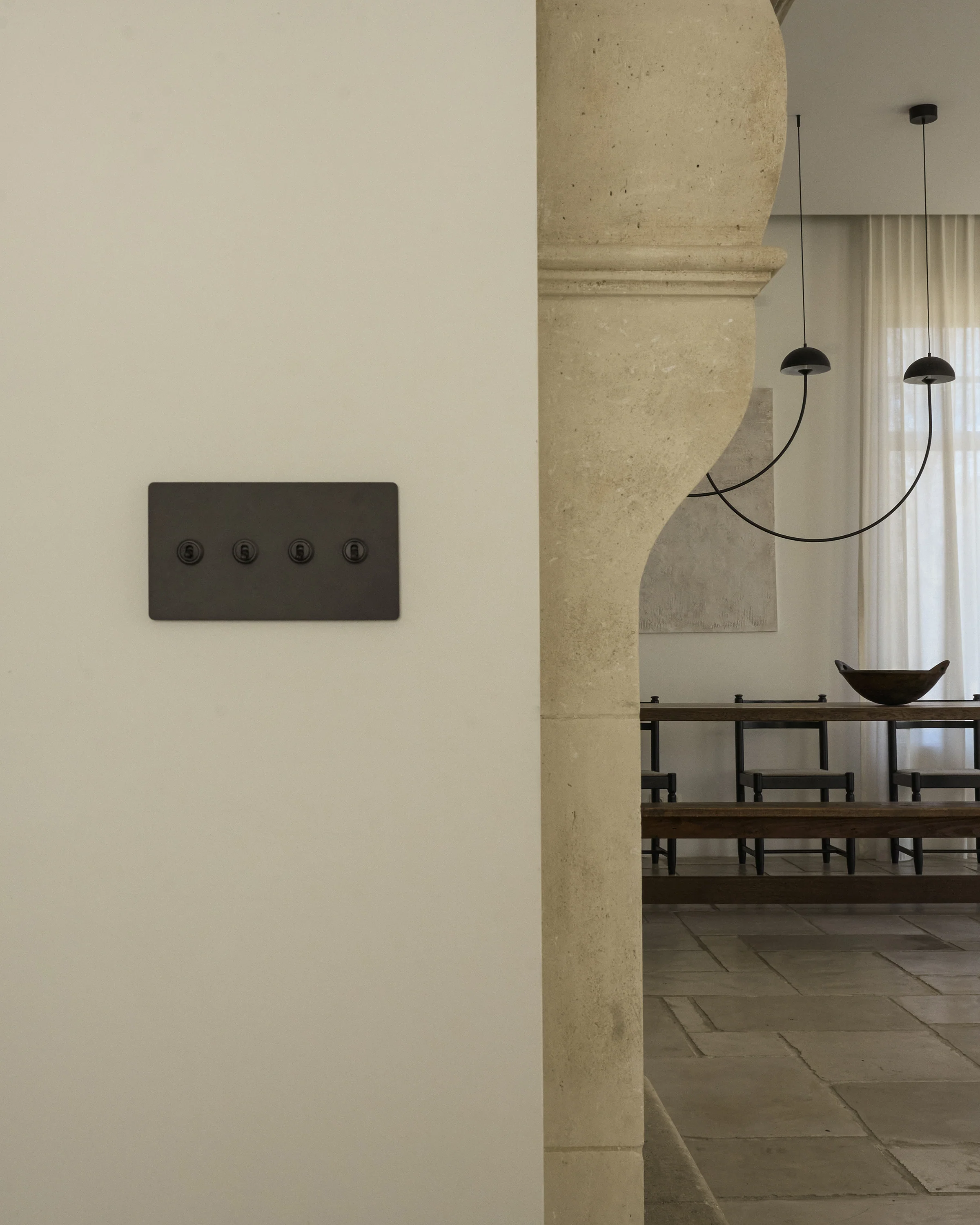 Kew 4G Toggle Switch - Bronze - Image 3