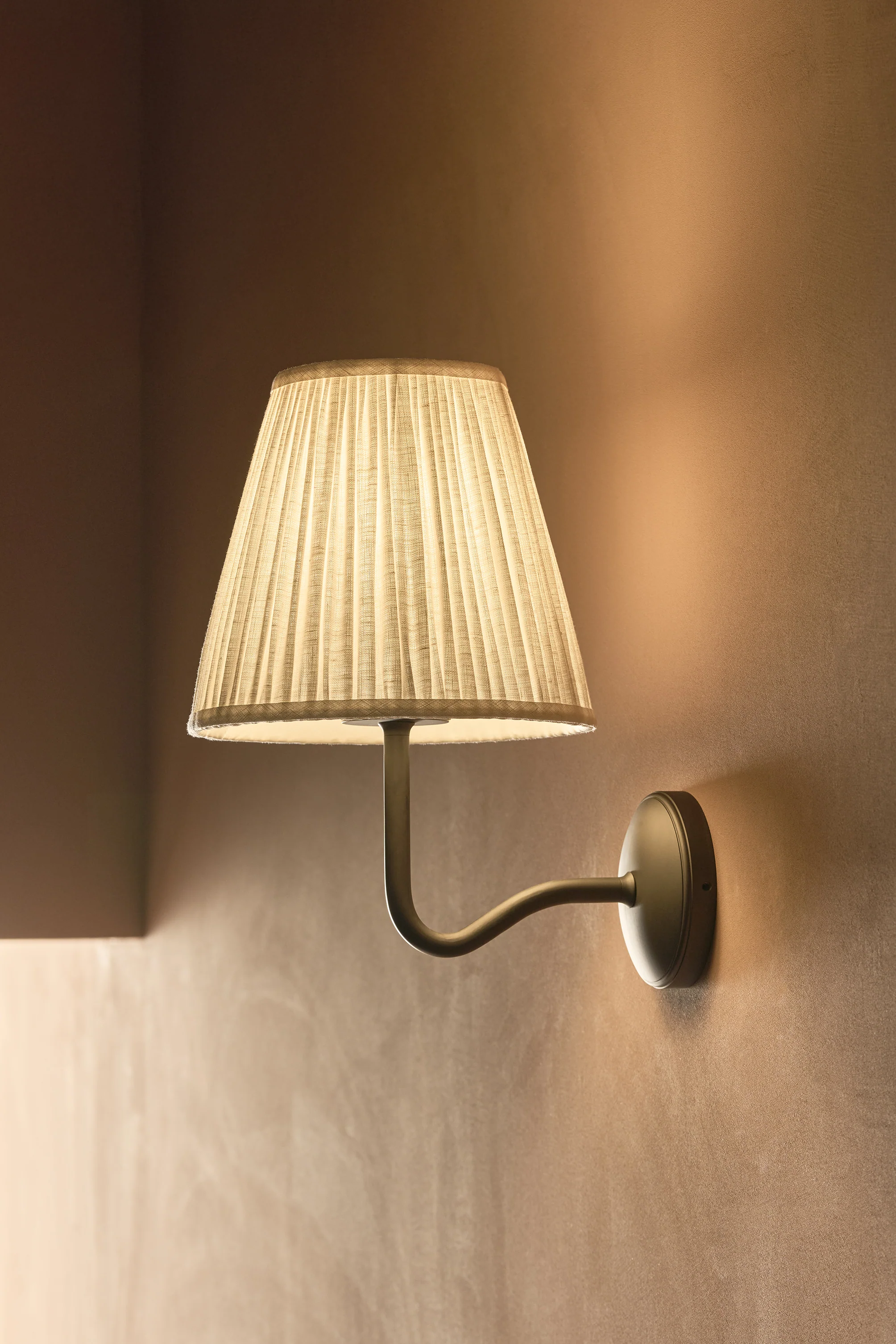 Malvern Large Wall Light Alabaster White - Bronze - Image 3