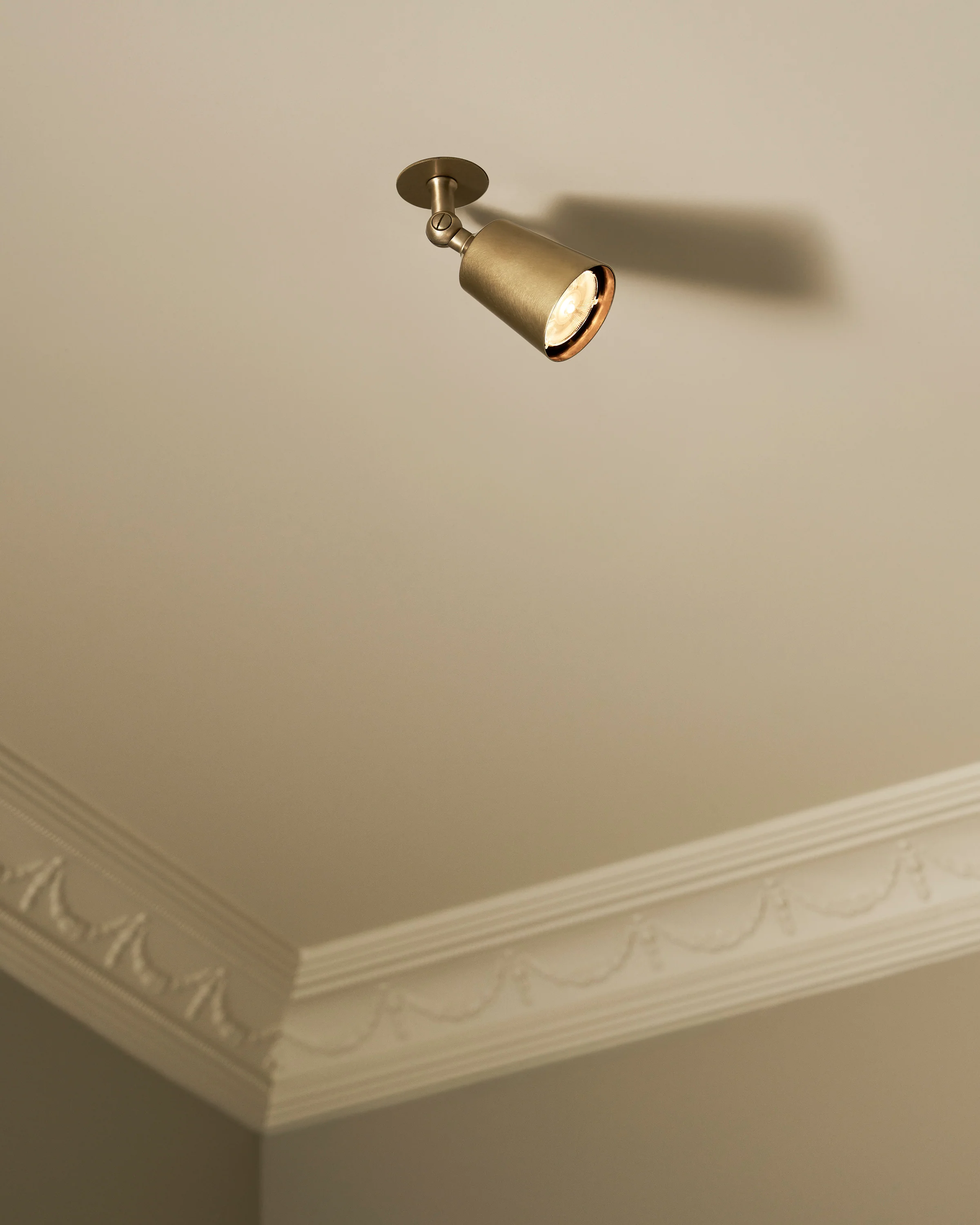 Perryn Single Medium Spotlight - Antique Brass - Image 6