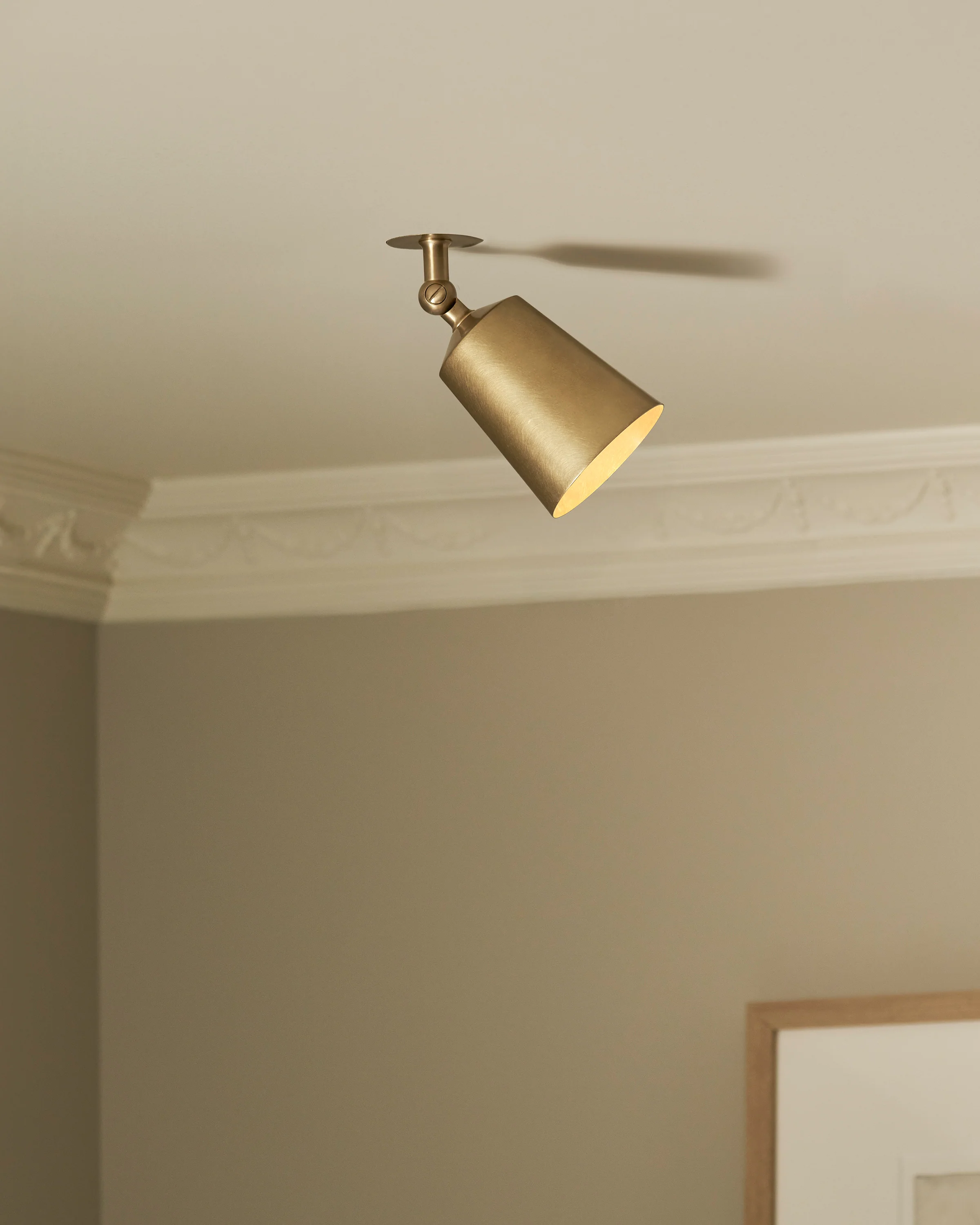 Perryn Single Large Spotlight - Antique Brass - Image 3