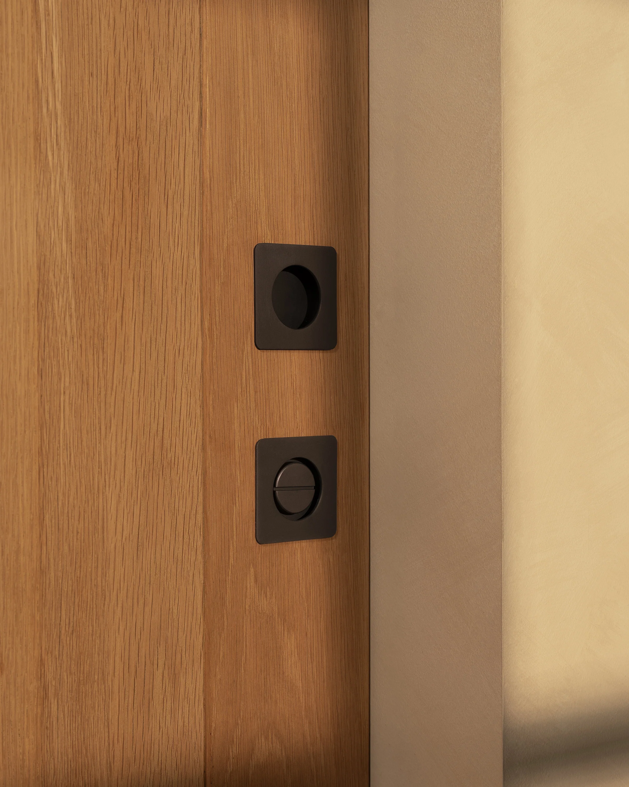 Regent Recessed Deadbolt - Bronze - Image 4